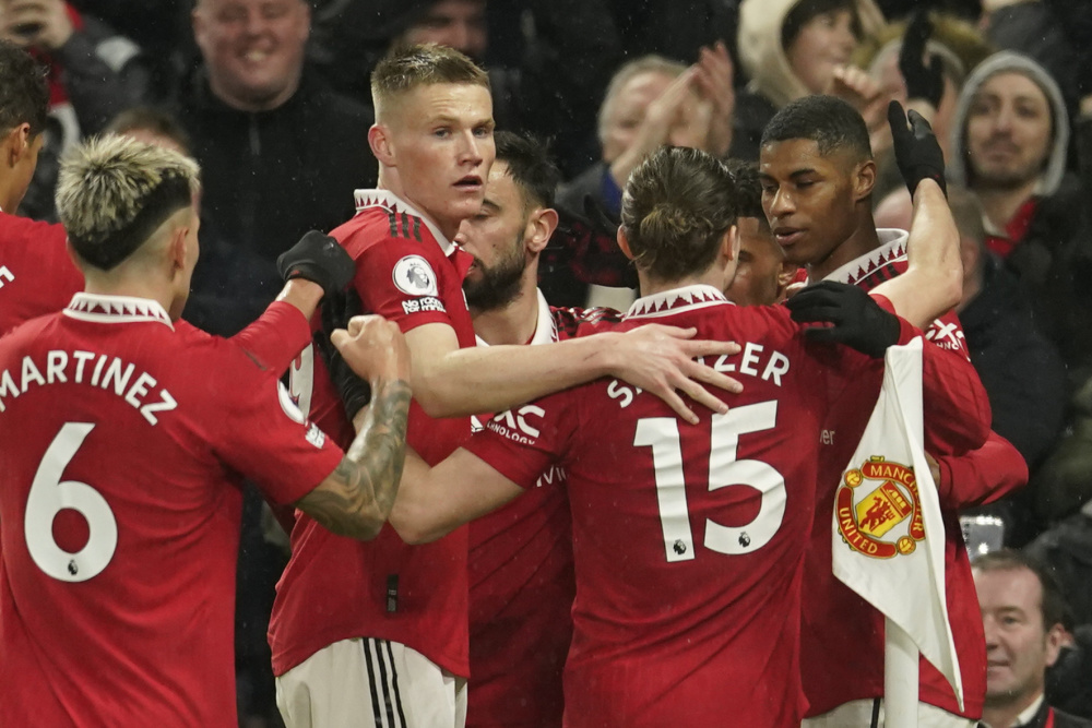 年轻前锋本 年轻前锋本